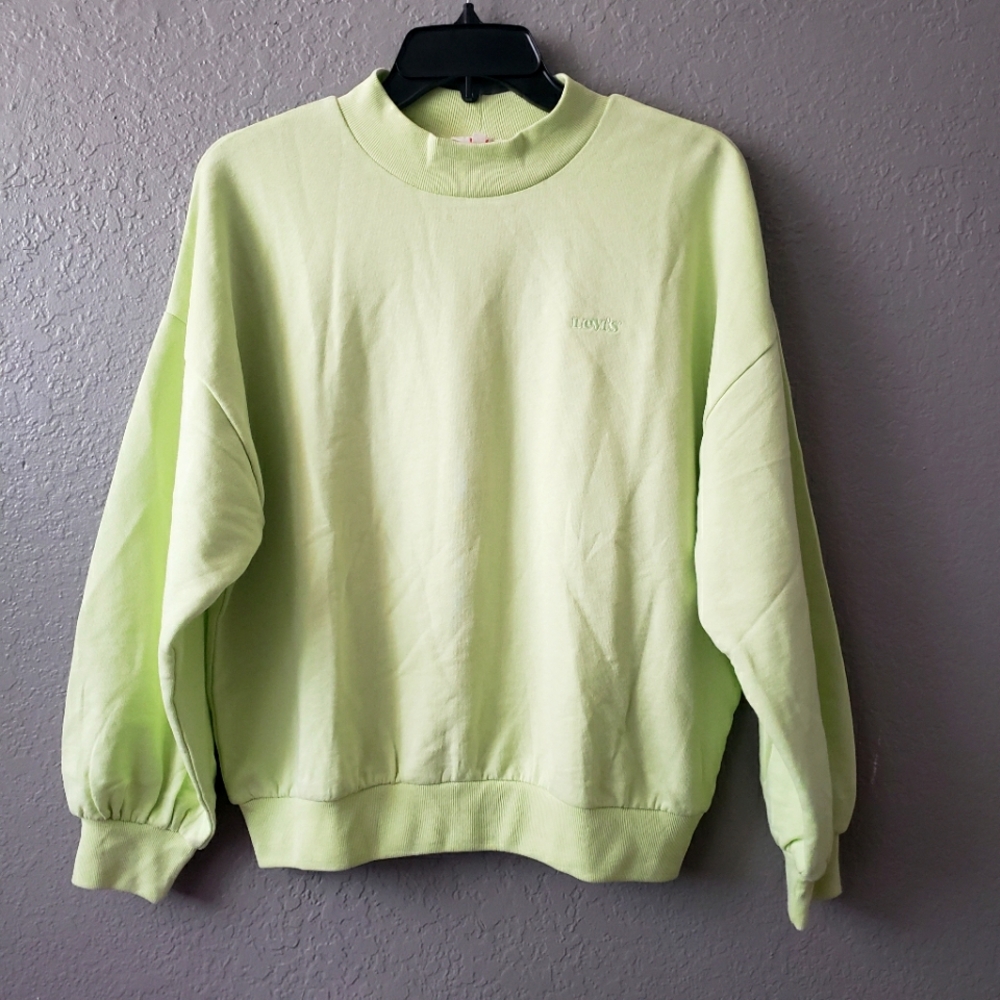Levi's Sweater